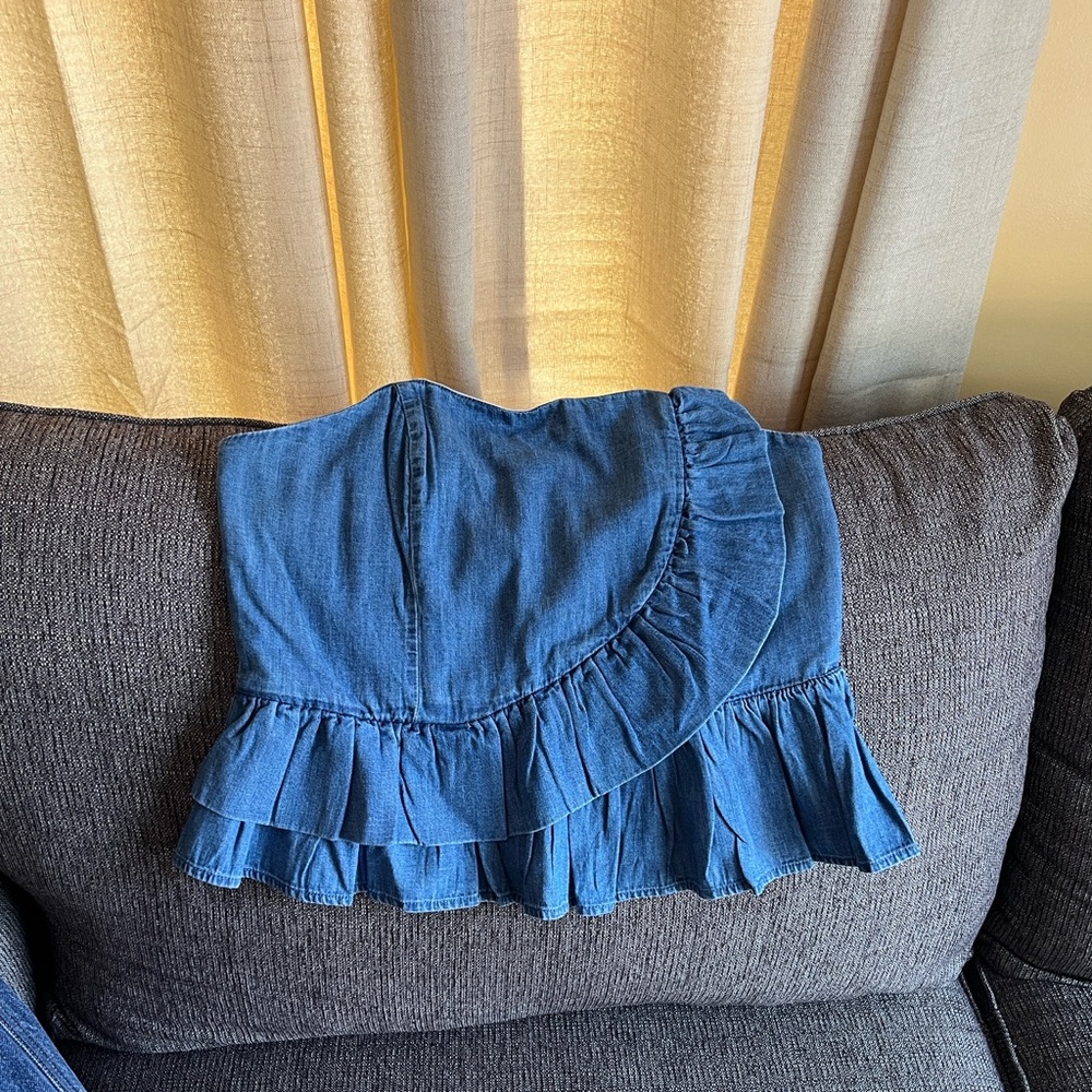 Express new women’s top size large